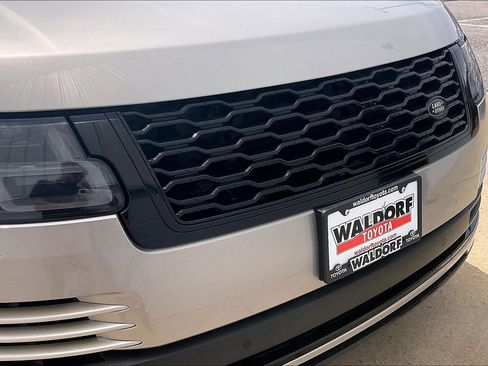 Used 2019 Land Rover Range Rover Long Wheelbase Supercharged AWD/4WD image 34