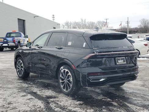 New 2026 Lincoln Nautilus Reserve image 3