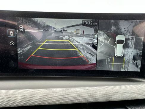 Used 2025 Hyundai Tucson Limited image 27