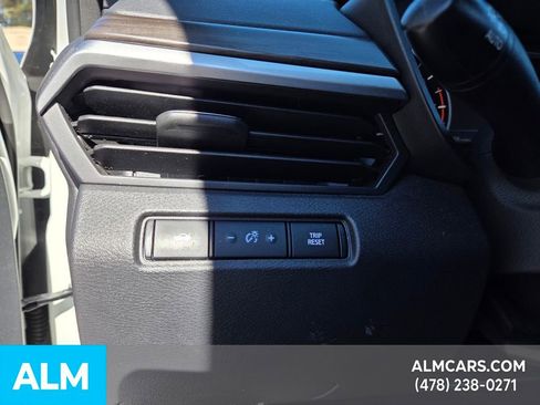 Used 2025 Nissan Altima 2.5 SV image 27