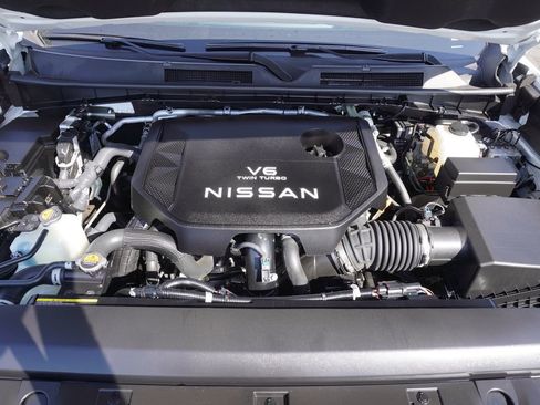 New 2025 Nissan Armada PRO-4X w/ Pro-4X Premium Package image 7