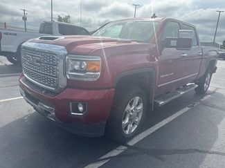 Used 2018 GMC Sierra 2500 Denali w/ Duramax Plus Package AWD/4WD video 1