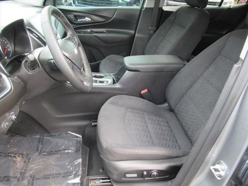 Certified 2024 Chevrolet Equinox LT FWD image 16