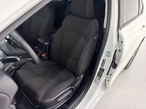 Used 2019 Kia Forte LXS image 13