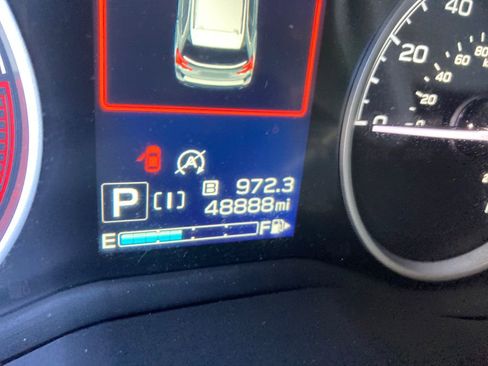 Used 2019 Subaru Forester Premium w/ All-Weather Package image 20