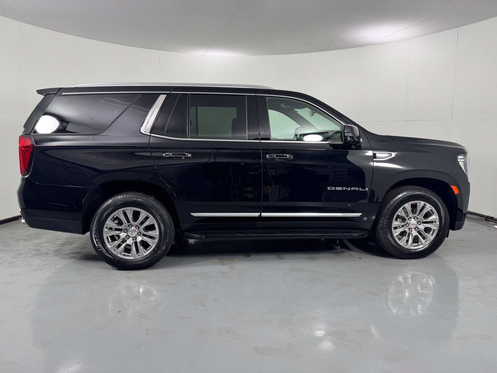 Used 2022 GMC Yukon Denali AWD/4WD image 4