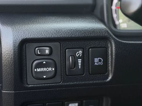 Used 2024 Toyota 4Runner SR5 Premium image 24