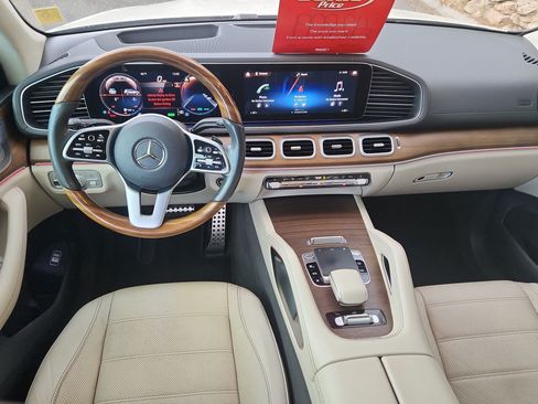 Used 2020 Mercedes-Benz GLS 580 4MATIC image 26