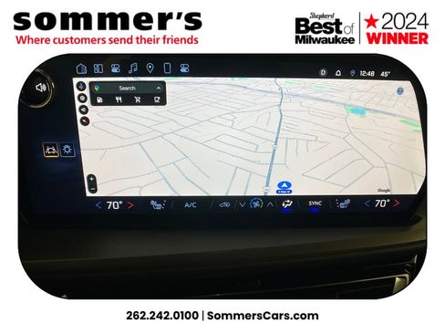 Used 2025 Chevrolet Traverse LT image 17