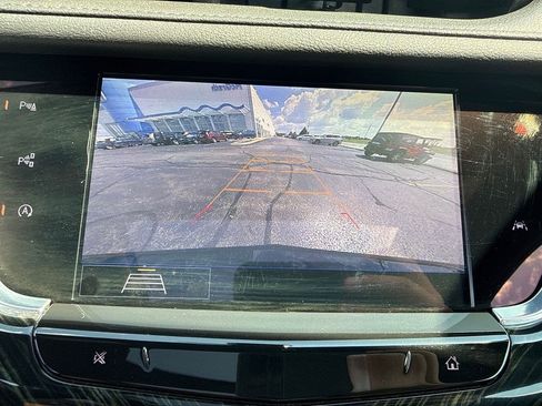 Used 2020 Cadillac XT6 Premium Luxury AWD/4WD image 33