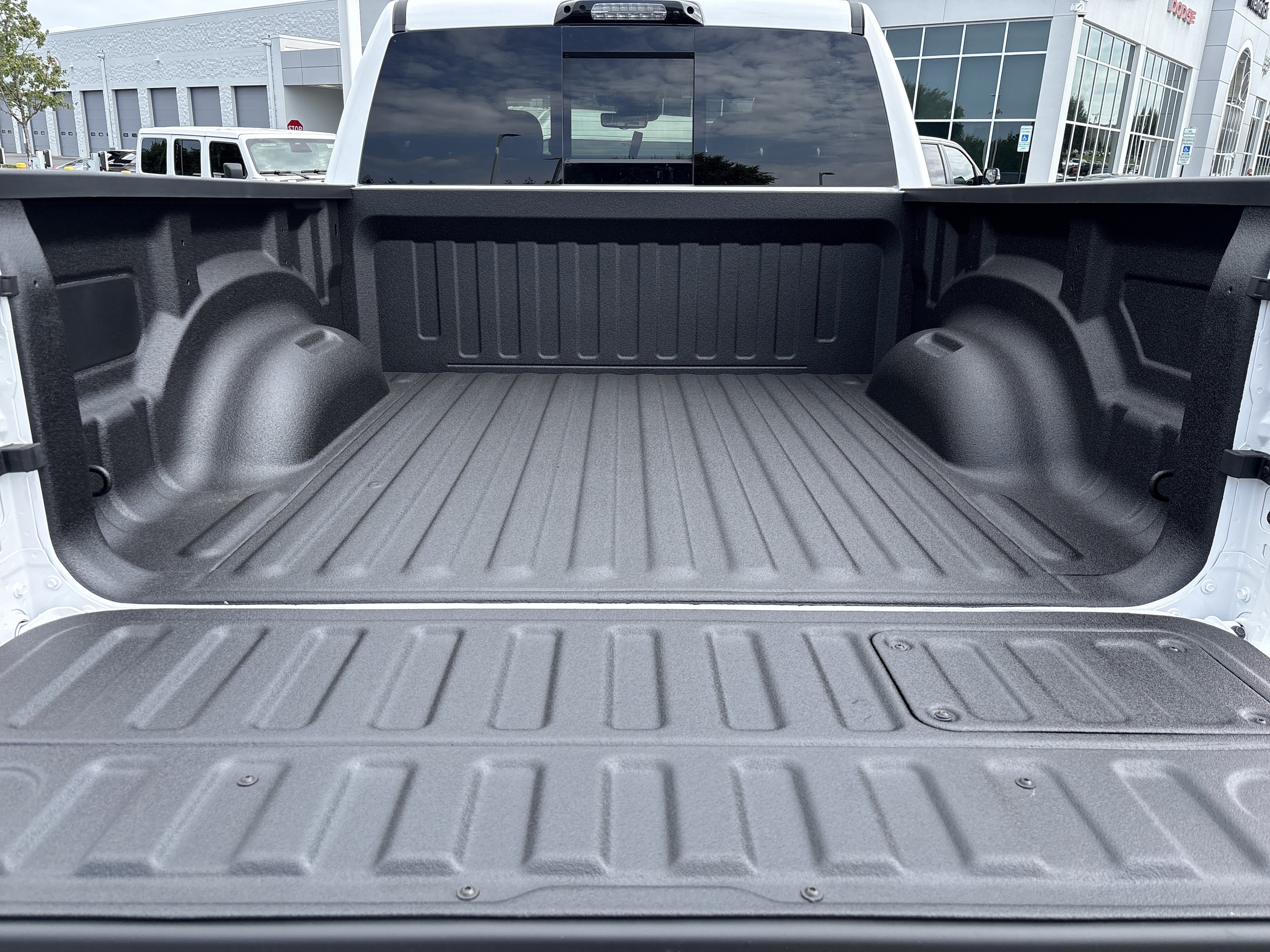 New 2027 RAM 1500 RHO w/ RHO Level 1 Equipment Group AWD/4WD image 36