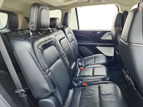 Used 2020 Lincoln Aviator Reserve w/ Equipment Group 202A AWD/4WD image 32