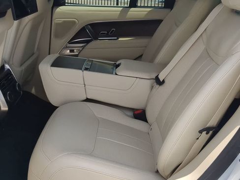 Certified 2023 Land Rover Range Rover Autobiography AWD/4WD image 20