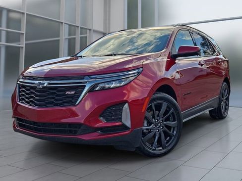 Used 2023 Chevrolet Equinox RS w/ LPO, Floor Liner Package image 1