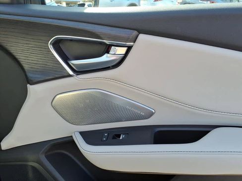 Certified 2025 Acura RDX SH-AWD w/ Advance Package image 15