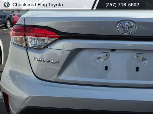 Used 2026 Toyota Corolla LE image 7