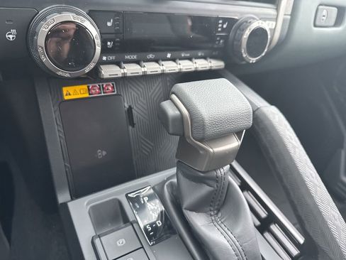 New 2025 Toyota Tacoma Trailhunter image 31