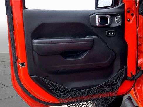 Used 2018 Jeep Wrangler Unlimited Sport S AWD/4WD image 20