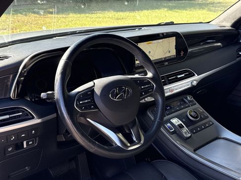 Used 2020 Hyundai Palisade Limited image 16