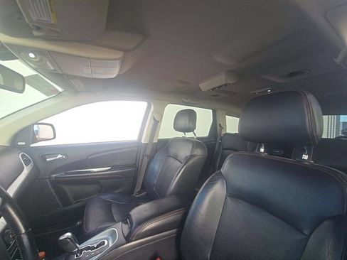 Used 2019 Dodge Journey GT AWD/4WD image 6