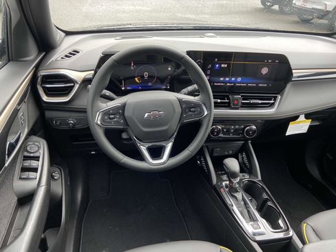 New 2025 Chevrolet TrailBlazer ACTIV w/ Convenience Package image 9