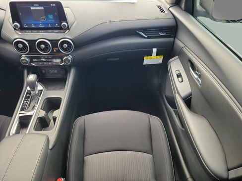 New 2025 Nissan Sentra SV w/ All-Weather Package image 11