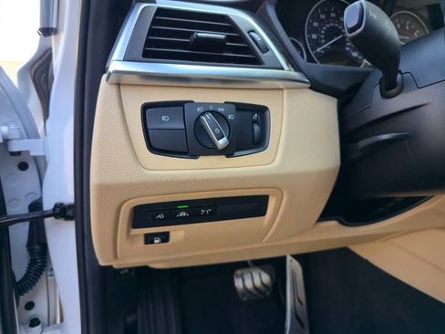 Used 2017 BMW 330e image 18