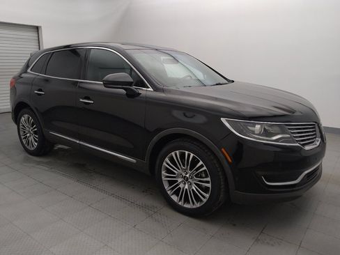 Used 2017 Lincoln MKX Reserve image 11