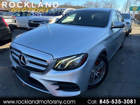 Used 2017 Mercedes-Benz E 300 4MATIC image 1