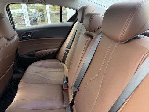 Used 2022 Acura ILX w/ Premium Package FWD image 13