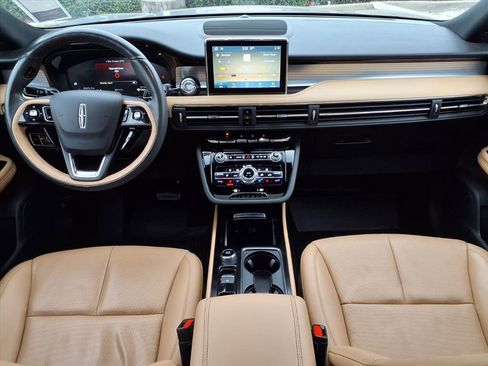 Certified 2022 Lincoln Corsair Reserve w/ Elements Package image 9