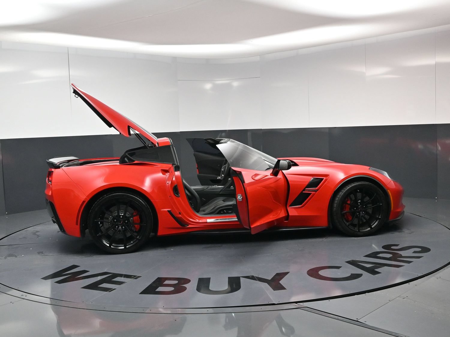 Used 2019 Chevrolet Corvette Grand Sport RWD image 28