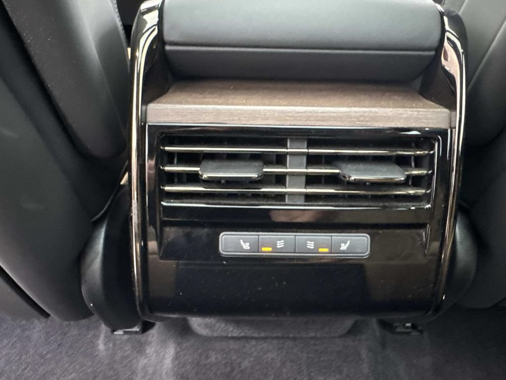 Certified 2023 Land Rover Range Rover Sport SE Dynamic AWD/4WD image 17