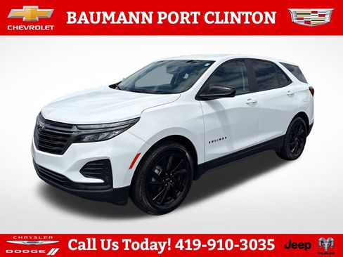 Used 2024 Chevrolet Equinox LS w/ LS Convenience Package FWD image 2