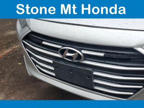 Used 2018 Hyundai Elantra SEL FWD image 5