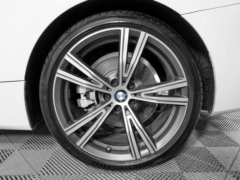 Used 2021 BMW 430i Coupe w/ Premium Package RWD image 29