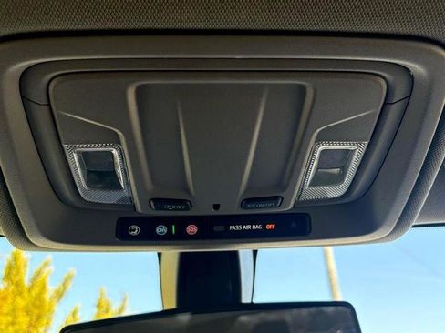 Used 2022 Chevrolet Silverado 1500 RST image 36