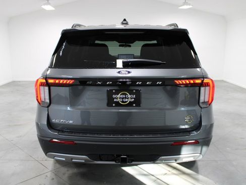 New 2026 Ford Explorer Active w/ Active Comfort Package image 7