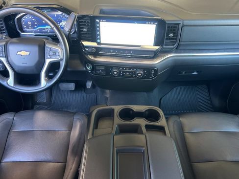 Used 2024 Chevrolet Silverado 2500 LTZ AWD/4WD image 13