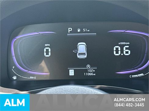 Used 2025 Kia Soul LX w/ LX Technology Package FWD image 29