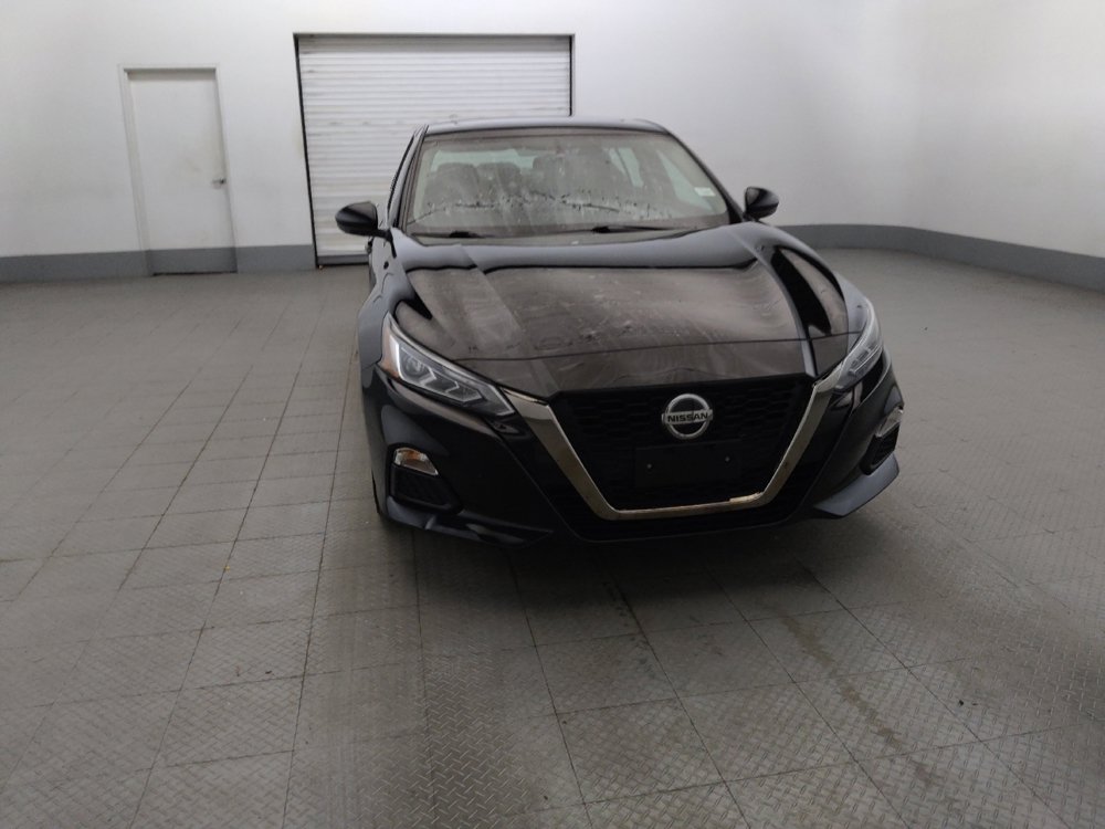 Used 2019 Nissan Altima 2.5 SR w/ SR Premium Package AWD/4WD image 14