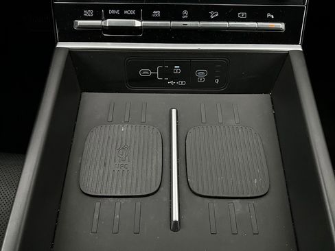 Used 2025 Hyundai Santa Fe SEL image 24