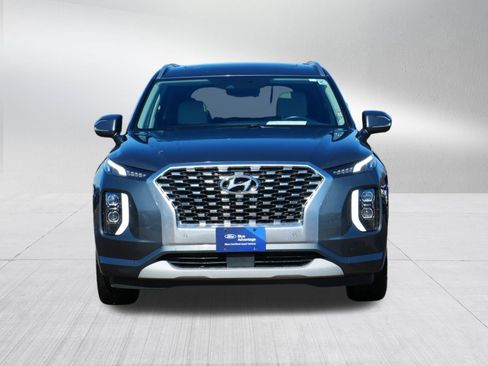 Used 2021 Hyundai Palisade Limited image 2