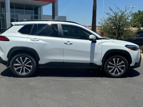 New 2026 Toyota Corolla Cross XLE image 6