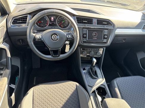 Used 2021 Volkswagen Tiguan S image 7