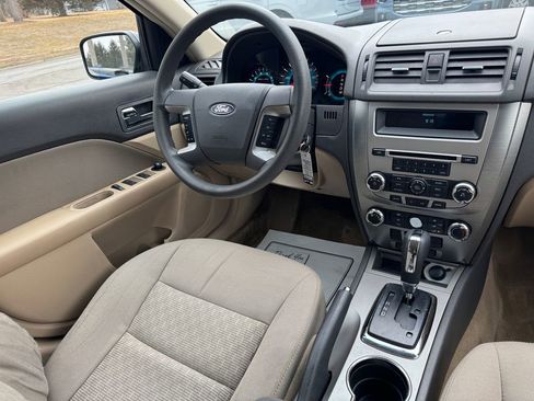 Used 2010 Ford Fusion SE image 18