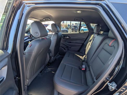 New 2026 Chevrolet Trax RS image 9