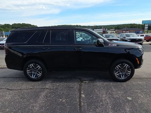 Used 2025 Chevrolet Tahoe Z71 AWD/4WD image 9