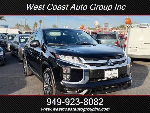 Used 2025 Mitsubishi Outlander Sport ES image 2