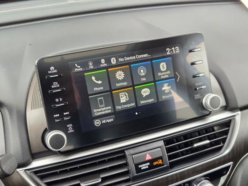 Used 2020 Honda Accord EX image 18